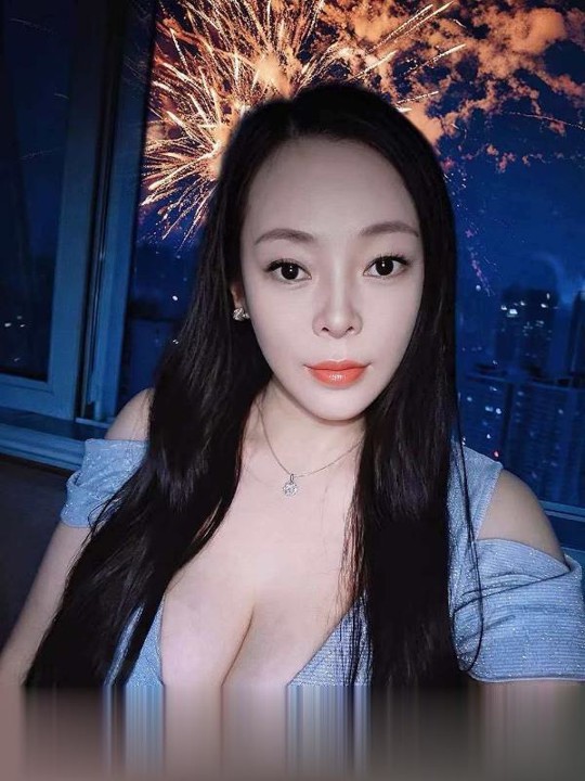 沙坪坝巨乳莉莉姐