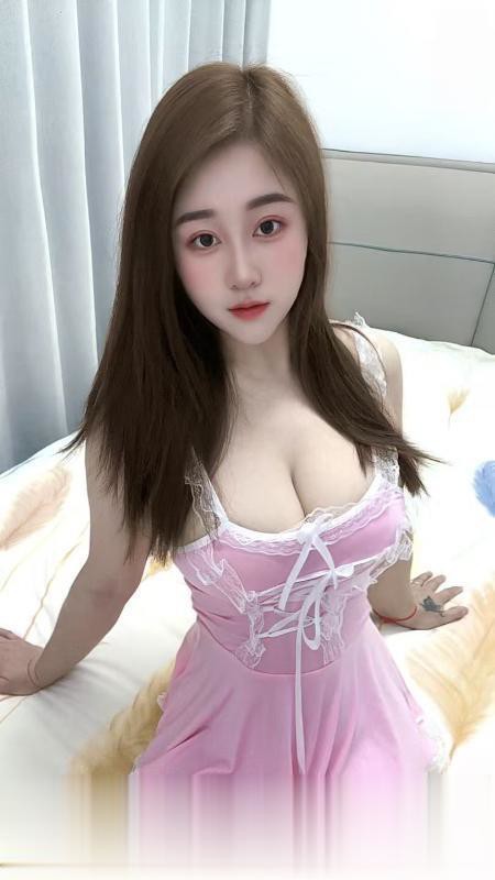 上城高挑大奶妹