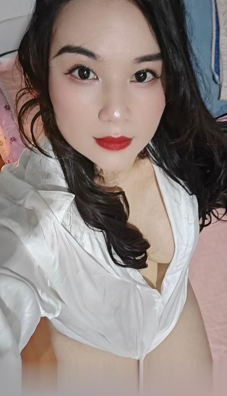 肉臀少妇玲玲