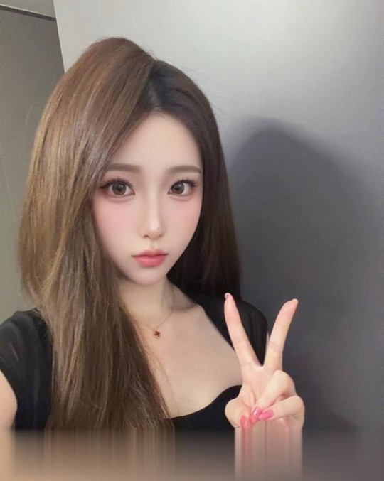新下海学生妹彤彤