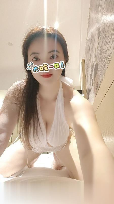 青秀高个大奶少妇