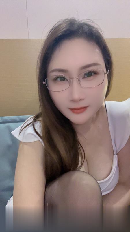 性感波霸少妇