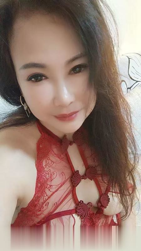黑丝骚熟..