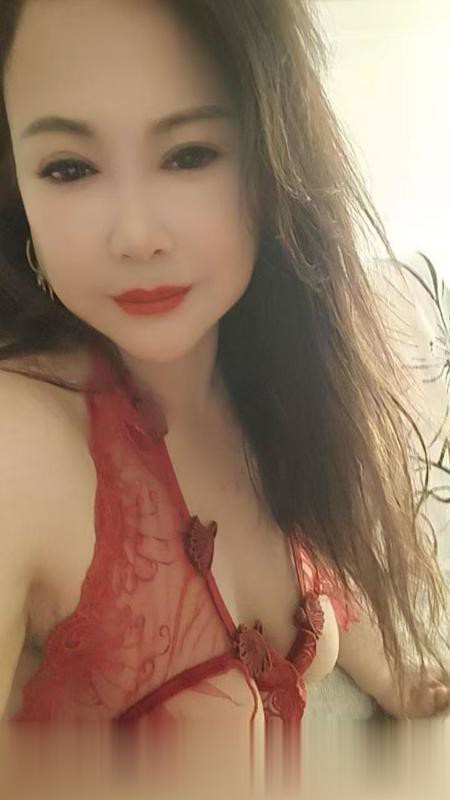 黑丝骚熟..