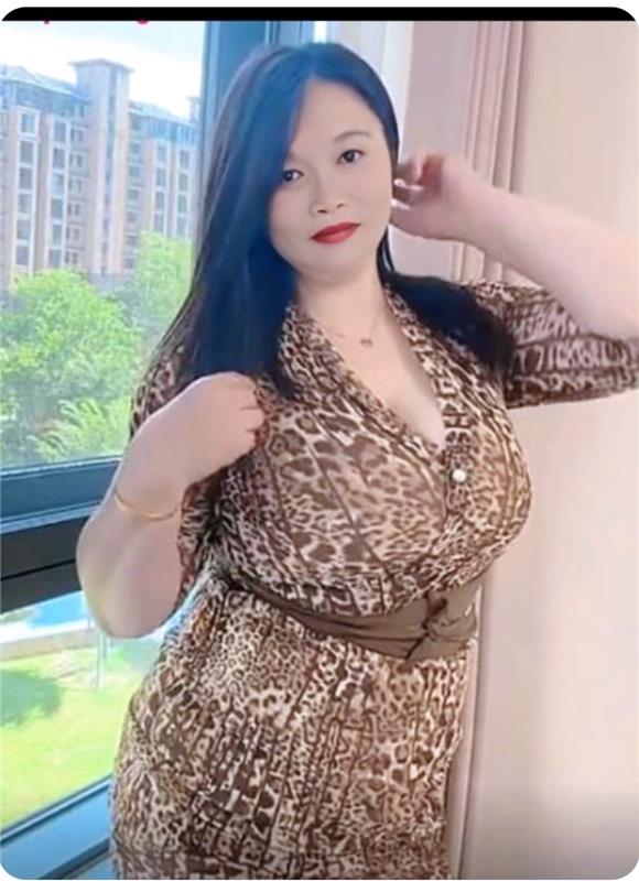 靠谱大奶坦克