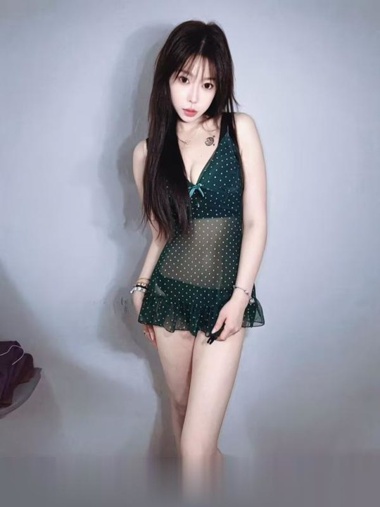 36C小萝莉.