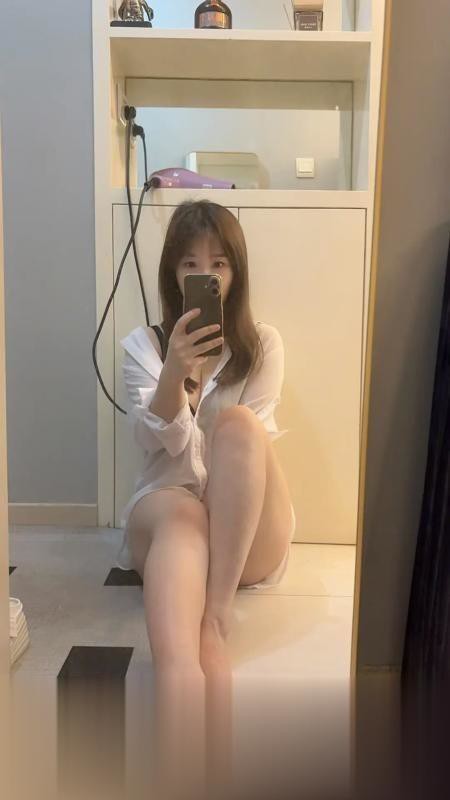 性感清纯美女