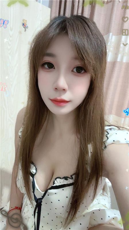 身材不错的泄火小妹