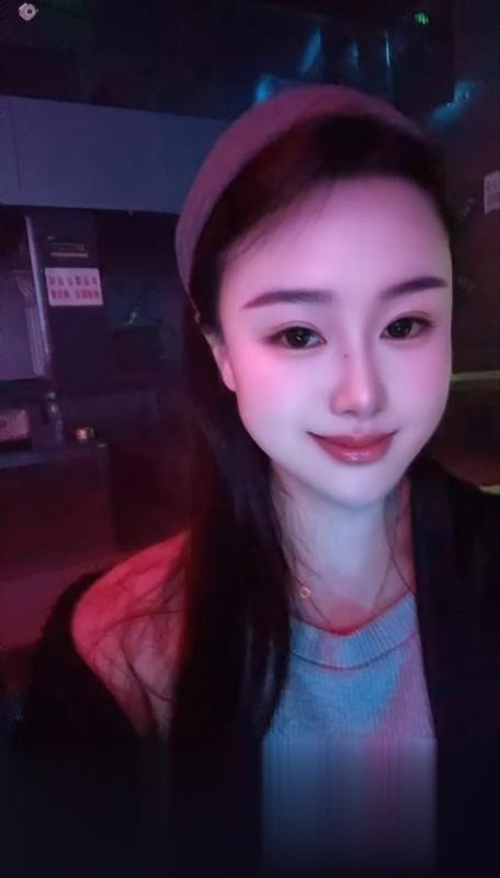 美女服务系.