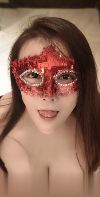 吸精大奶母狗