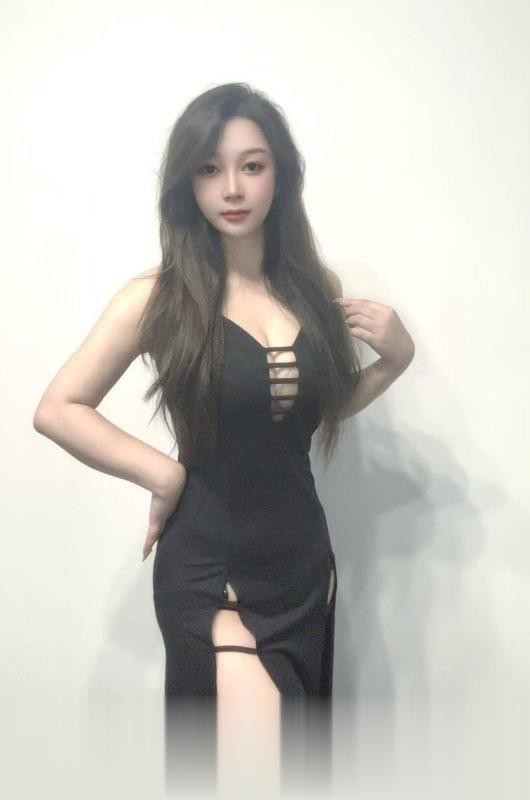 天河颜值大奶御姐何意