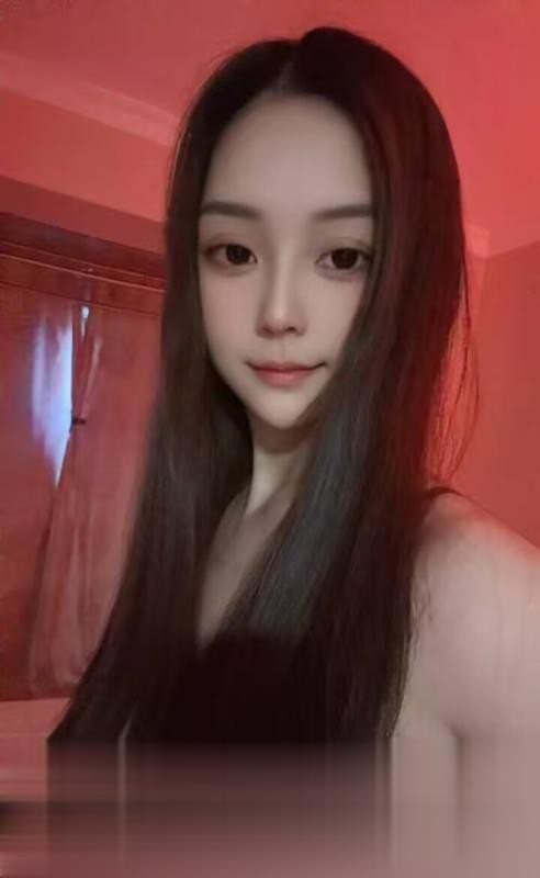 后入风骚肉臀姐姐