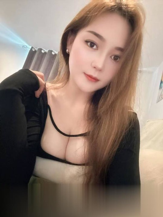 浦东D奶风骚大胸妹