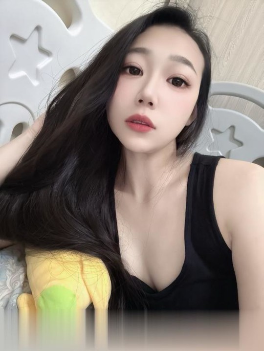 可甜可咸小御萝