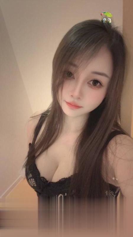前凸后翘安妮老师