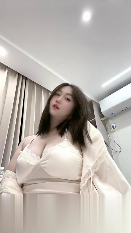 尤物G乳翘臀骚妇