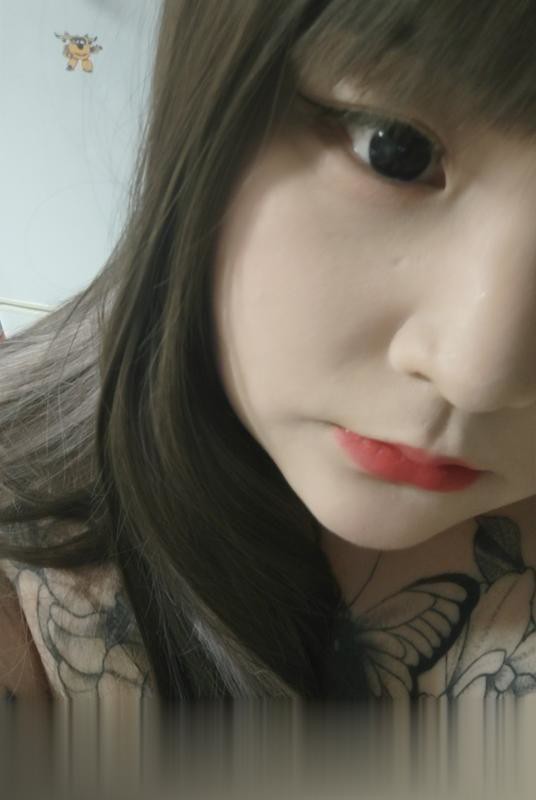 花胸胖胖的妹妹
