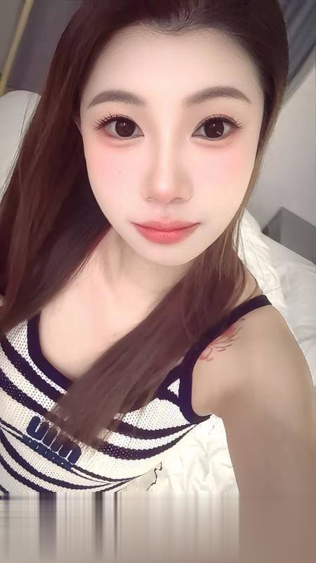 邻家女友感骚妹子