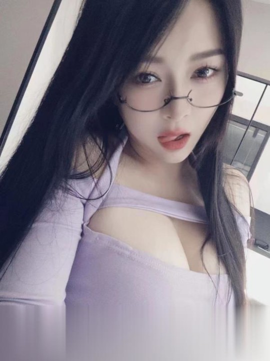 卡戴珊身材蔡文姬