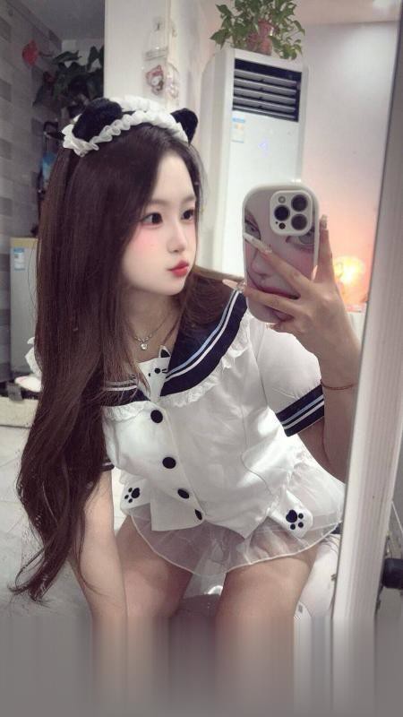 单纯嫩妹媛丽